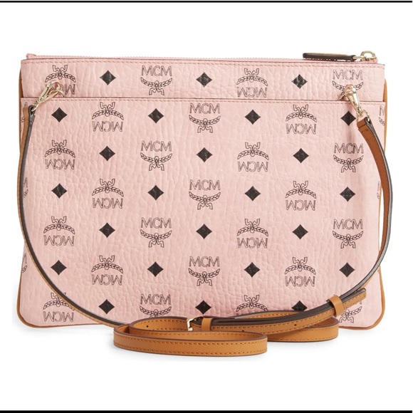 ⛔️SOLD⛔️Auth.MCM logo Diamond Leather zip clutch - Picture 13 of 15